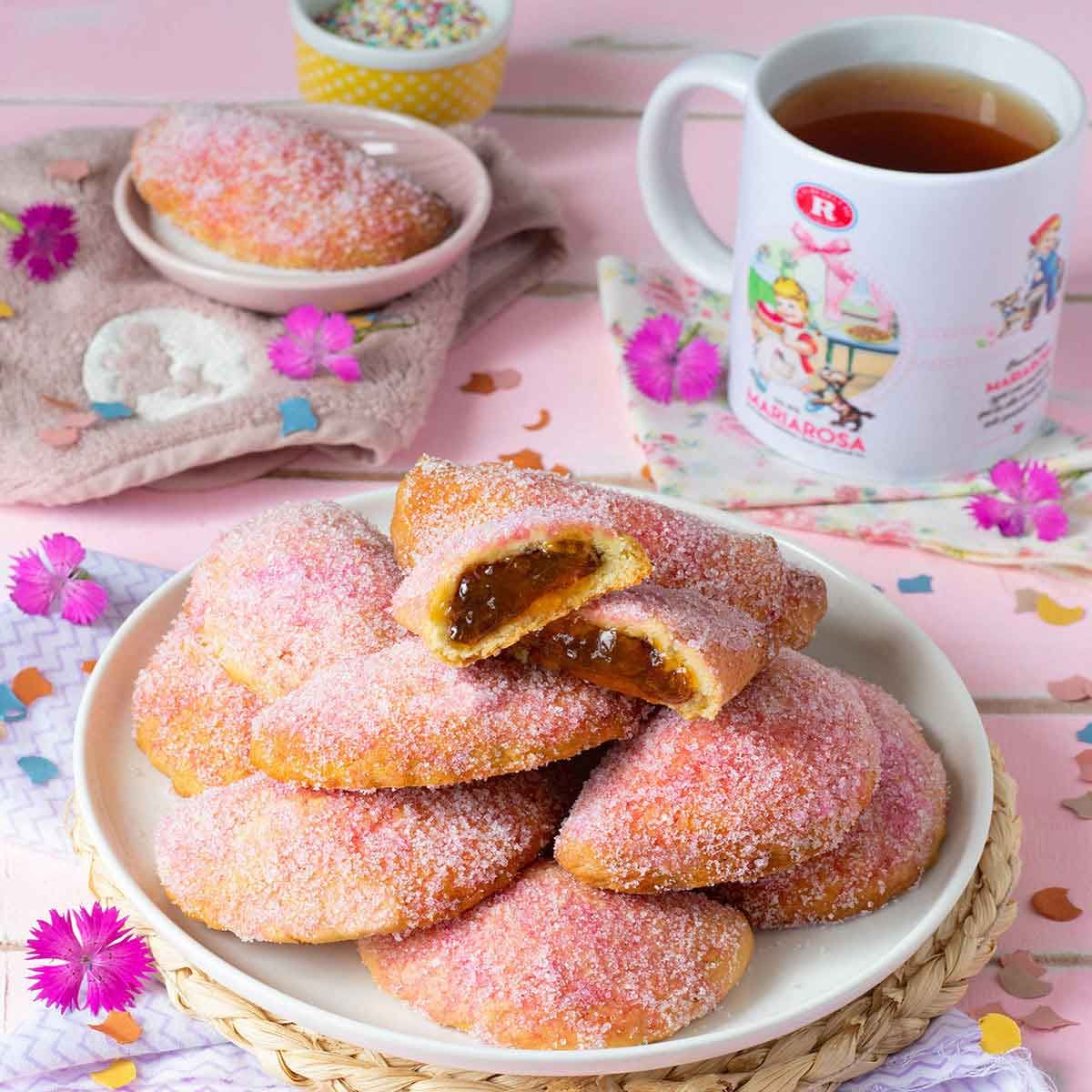 Tortelli dolci con confettura di pesche