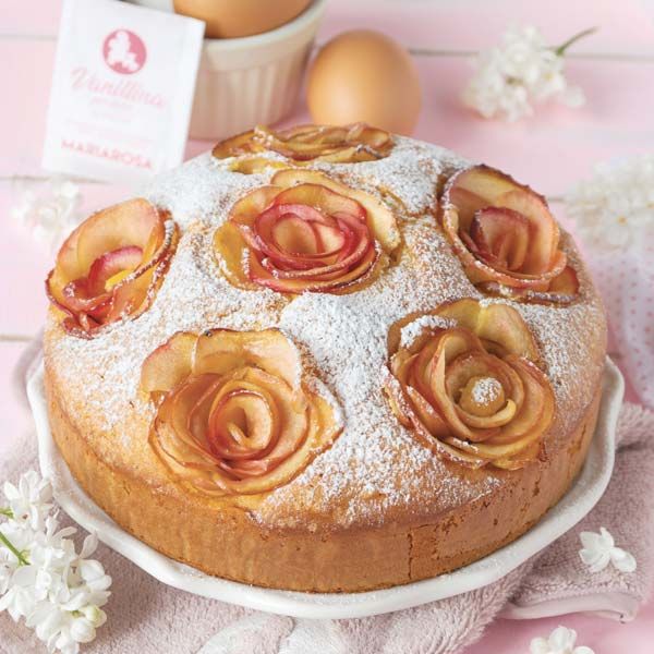 Torta con rose di mela