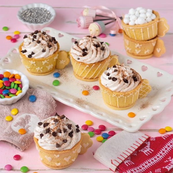 Dolci tazzine di pasta frolla