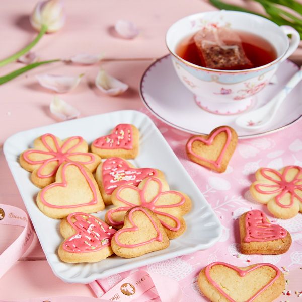 Biscotti con glassa rosa