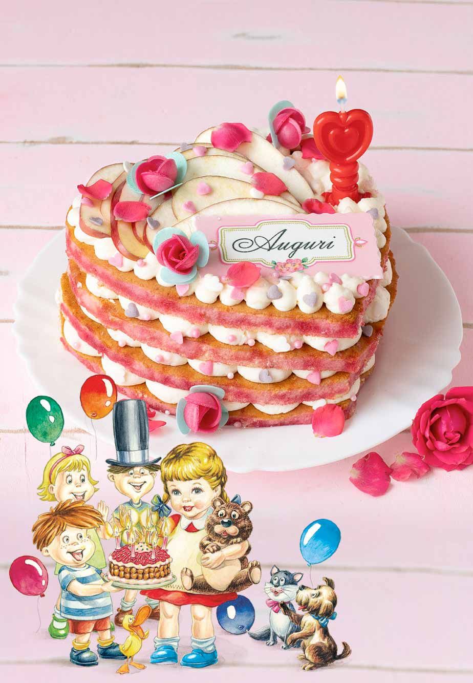 Torta di compleanno a cuore con cream cheese e mele