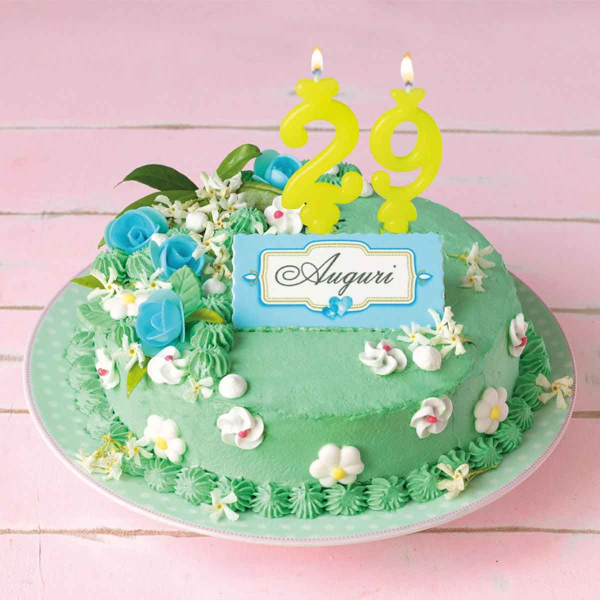 Torta di compleanno con crema al melone