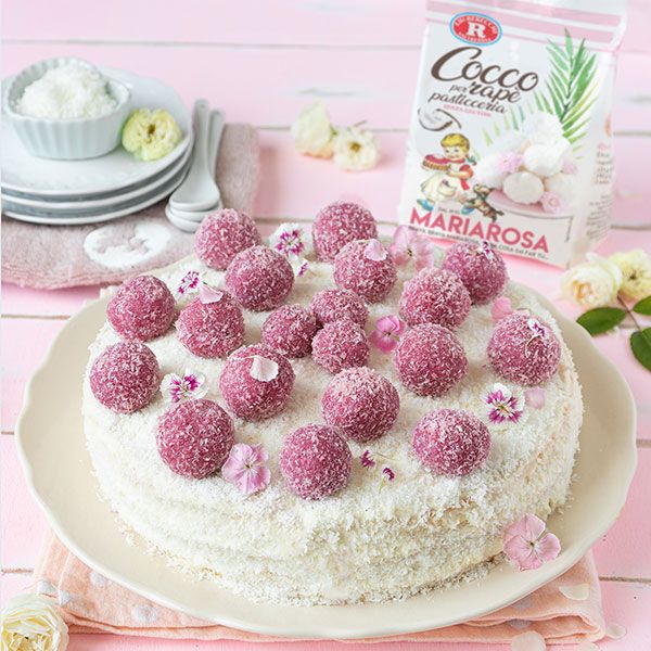 Torta al cocco Mariarosa con tartufini