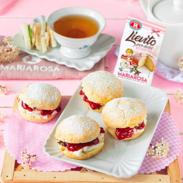 Scones con uvetta