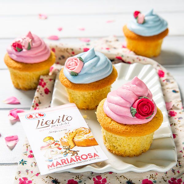 Cupcake con frosting colorato