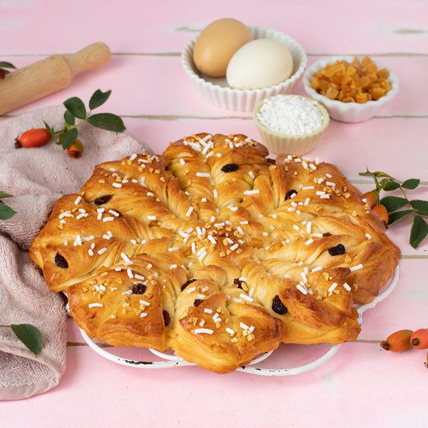 Stella di pan brioche con uvetta e canditi