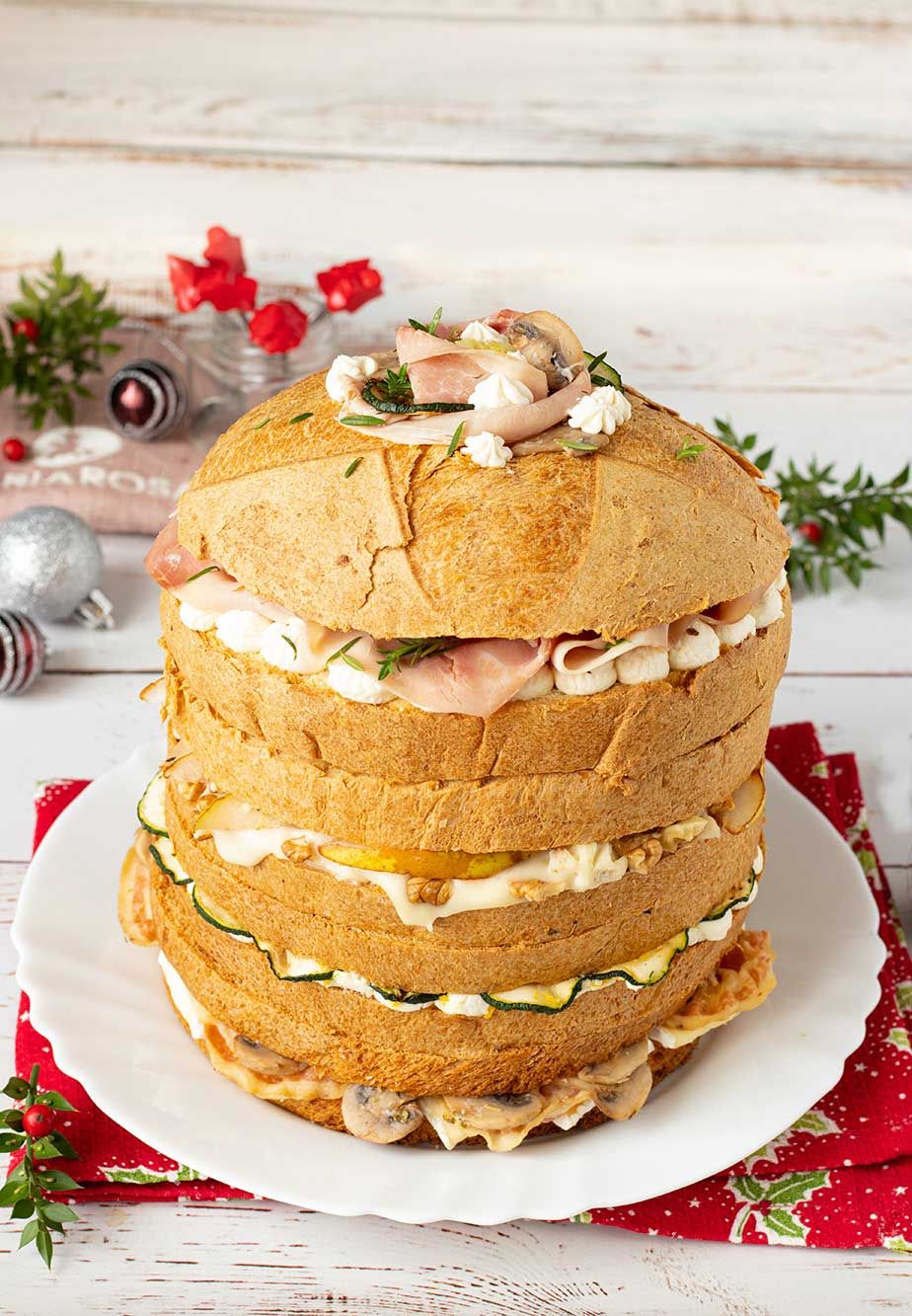 Panettone gastronomico appetitoso